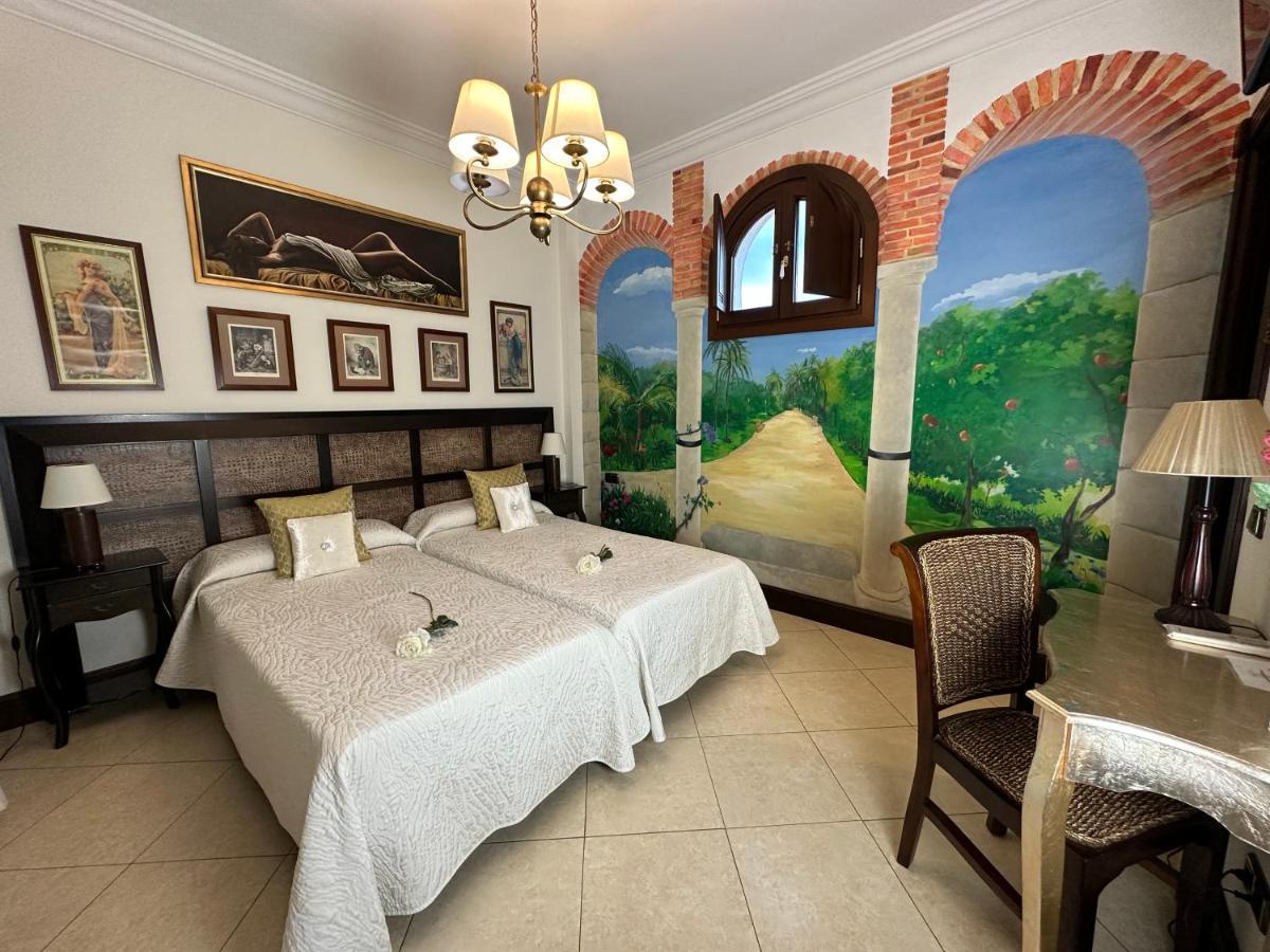 Hotel Boutique Casa Veracruz Estepona Esterno foto
